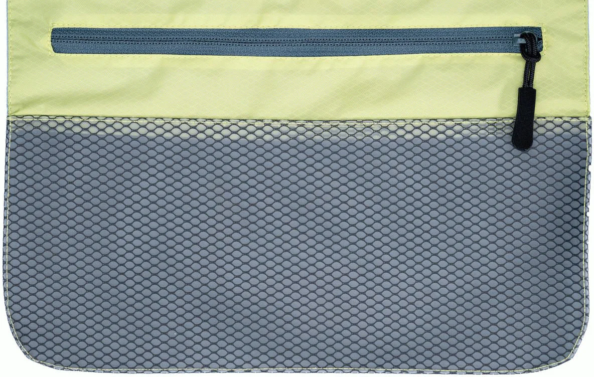 Hanging Toiletry Kit Minimalist -Light - Image 16