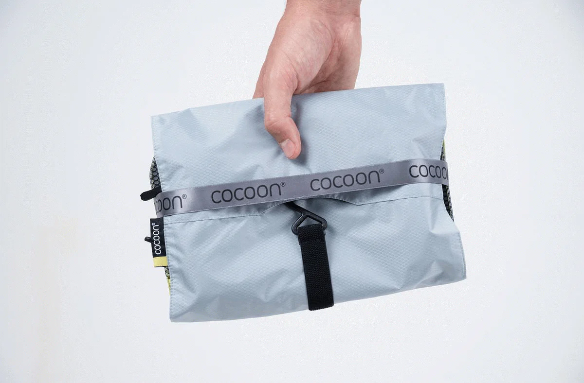 Hanging Toiletry Kit Minimalist -Light - Image 9