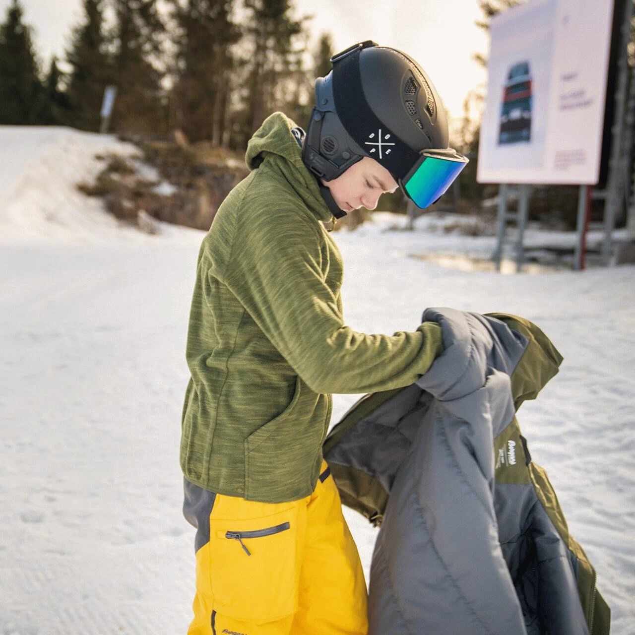 Hareid Youth Jacket - Image 3