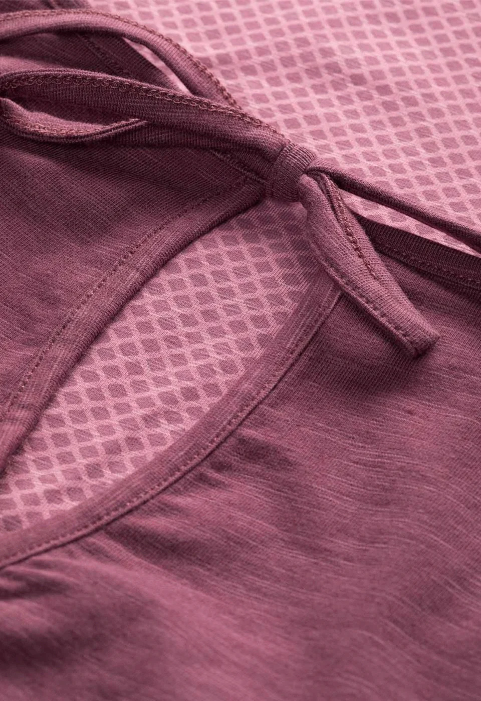 Hide The Best T-Shirt Women - Image 3