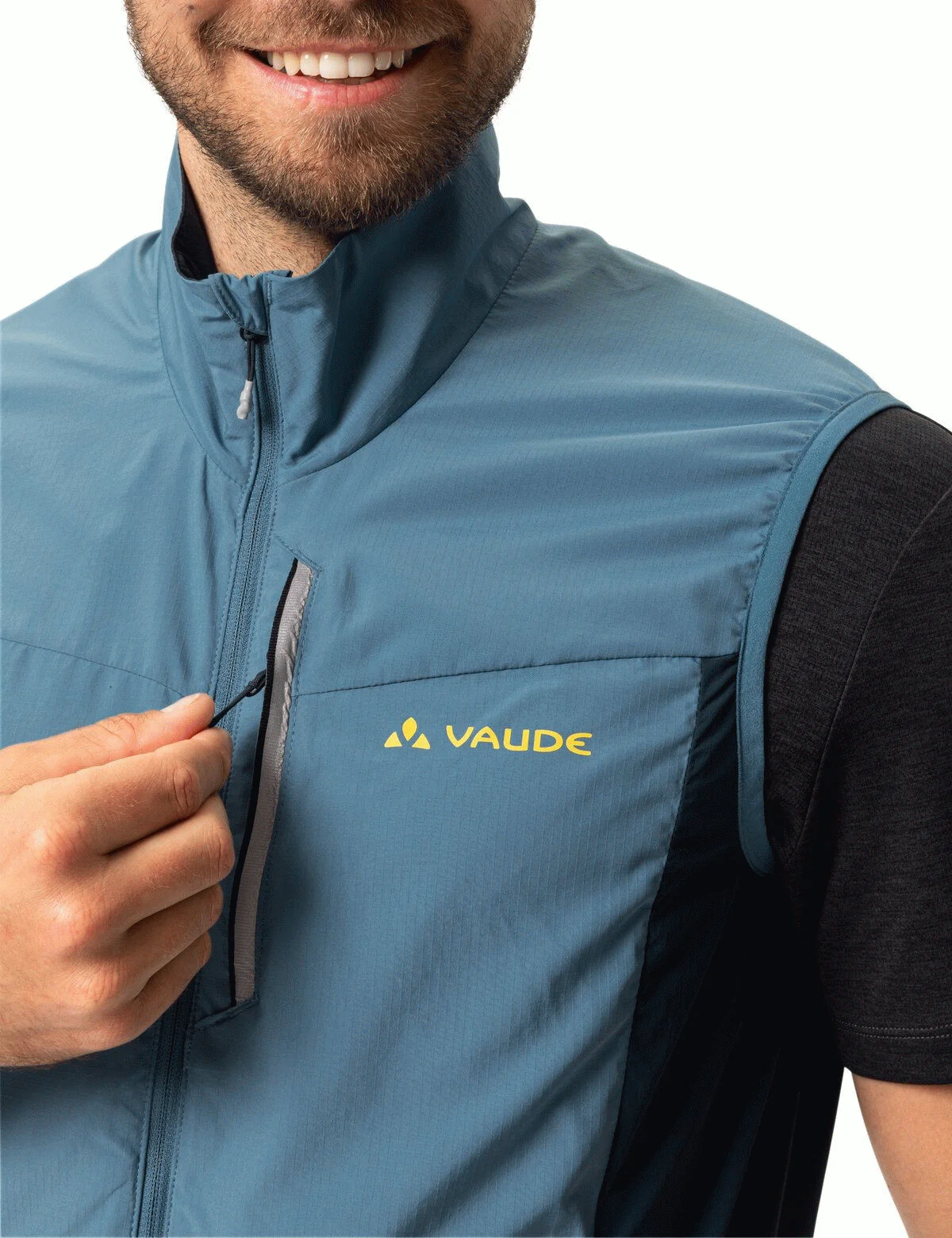 Men's Kuro Air Vest - Image 4
