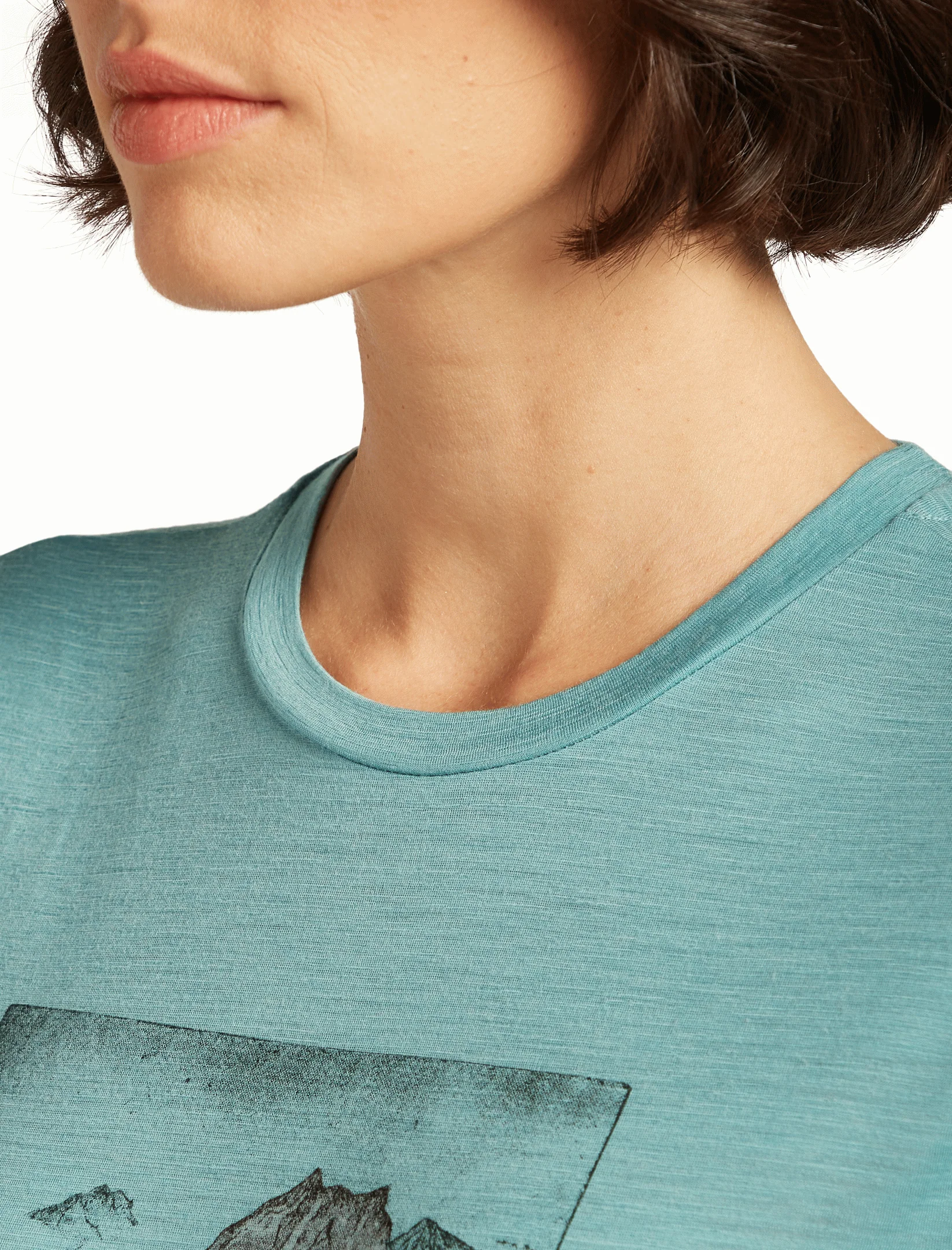 Women Mer 150 Tech Lite SS Tee Lake View - Image 2