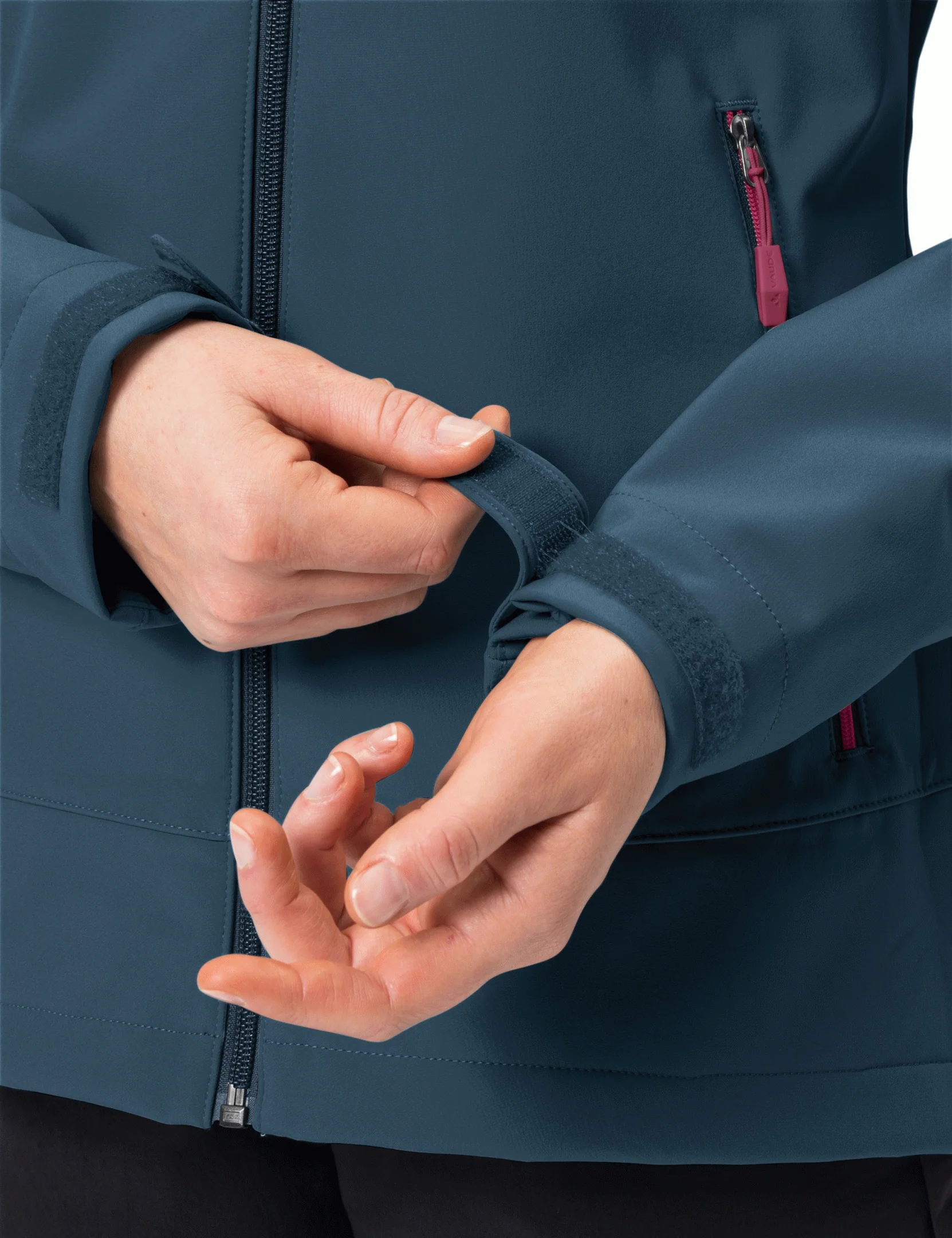 Women's Cyclone Jacket VI - Image 8