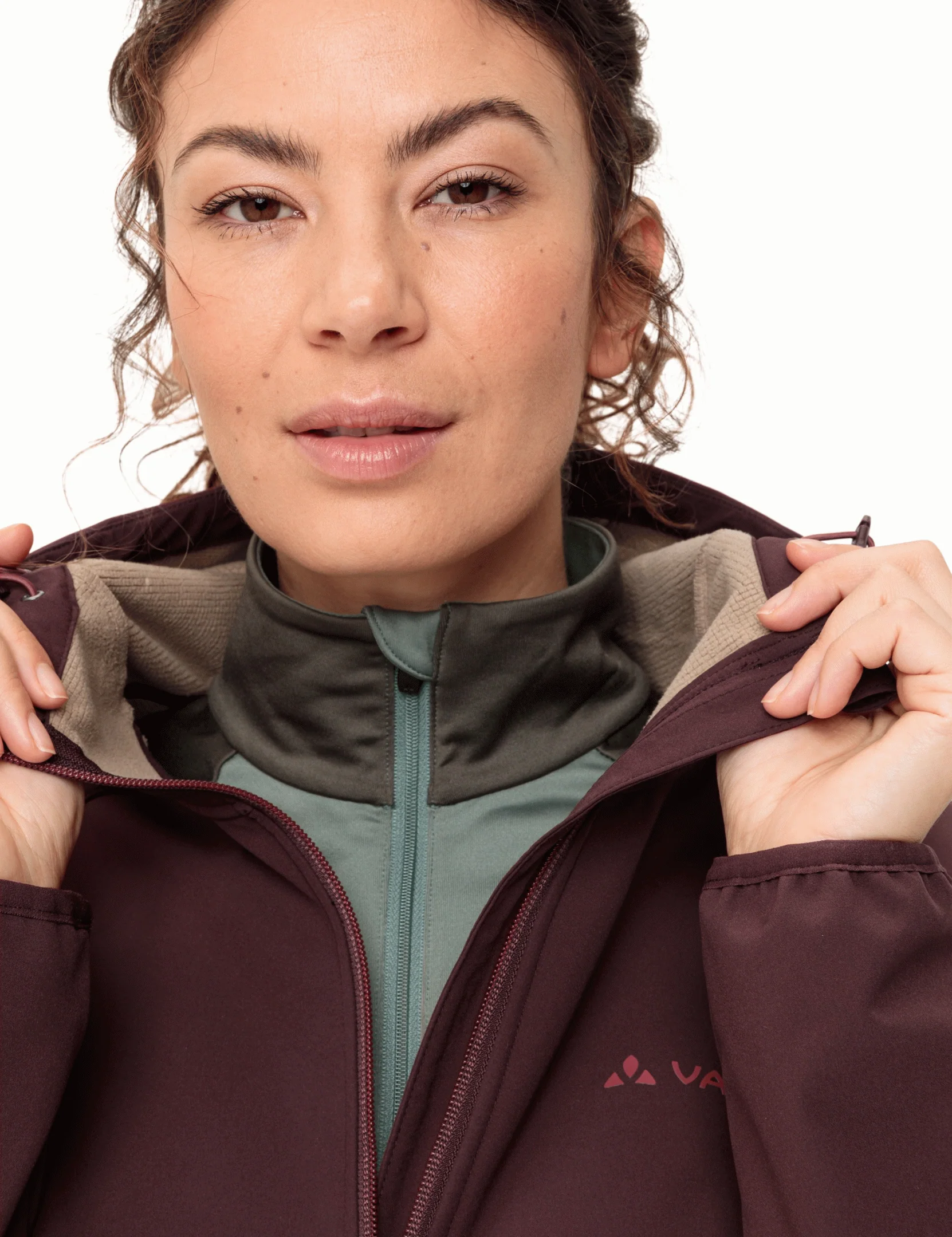 Women's Moena Softshell Parka - Image 10