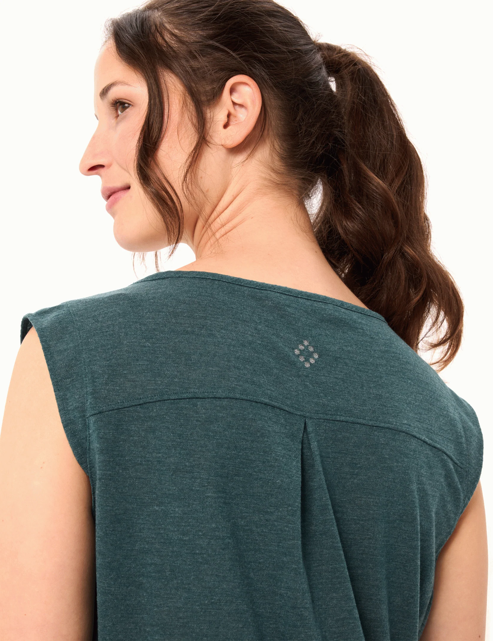 Women's Skomer Hiking Top - Image 15